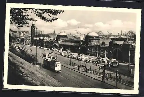 AK Hamburg-St. Pauli, Strassenbahn und Landungsbrücken