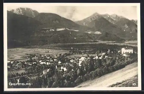 AK Greifenburg, Ansicht mit den Bergen