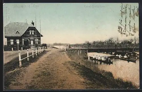 AK Lingen a. d. Ems, Kanal-Drehbrücke mit Ruderbooten