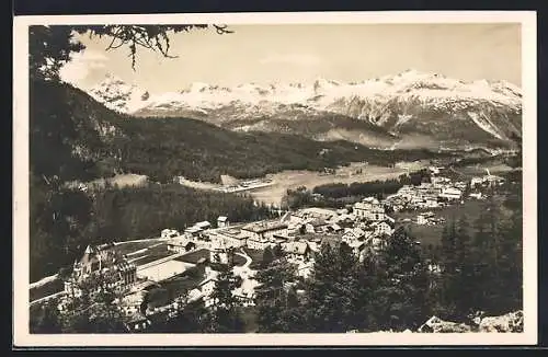 AK Pontresina, Generalansicht der Stadt im Tal