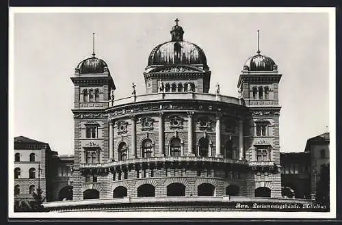 AK Bern, Das Parlamentsgebäude, Mittelbau