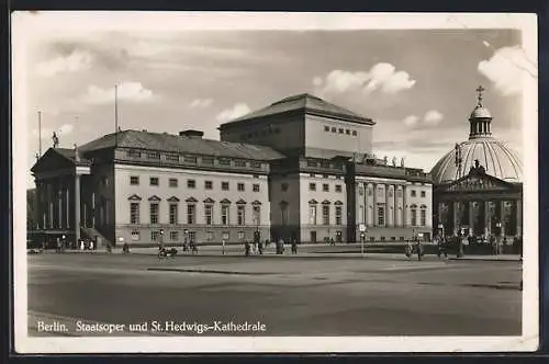 AK Berlin, Staatsoper und St. Hedwigs-Kathedrale