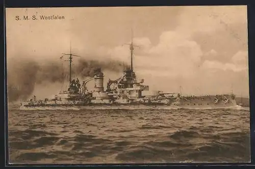 AK Kriegsschiff SMS Westfalen auf bewegter See