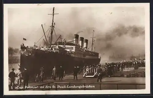 AK Passagierschiff Cap Polonio an den St. Pauli-Landungsbrücken