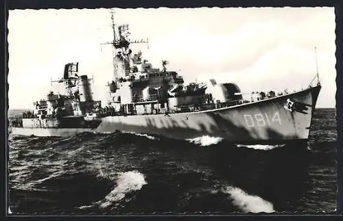 AK Hr. Ms. Onderzeebootjager Overijssel in volle zee, niederländisches Kriegsschiff