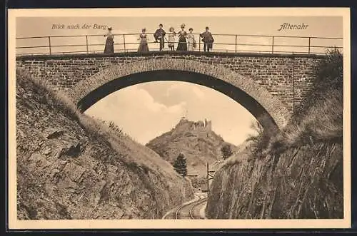 AK Altenahr, Blick nach der Burg mit Brücke