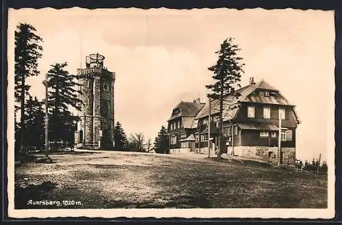 AK Auersberg, Ortspartie mit Aussichtsturm