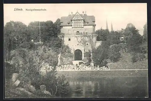 AK Lübeck, Navigationsschule