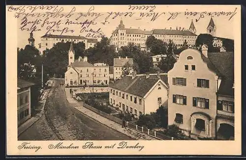 AK Freising, Münchnerstrasse mit Domberg