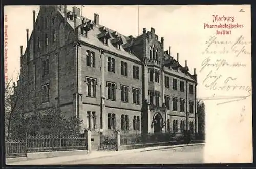 AK Marburg, Pharmakologisches Institut, von der Strasse gesehen