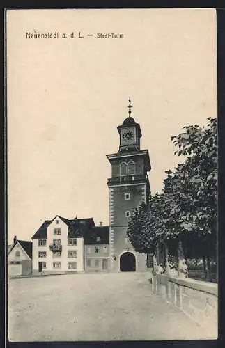AK Neuenstadt / Linde, Strassenpartie am Stadt-Turm