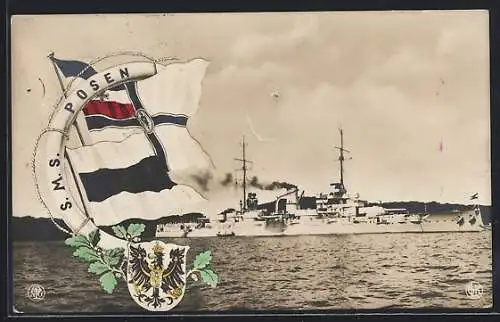 AK Kriegsschiff S.M.S. Posen in voller Fahrt vor der Küste fahrend, Reichskriegsflagge