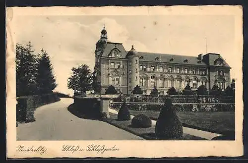 AK Neustrelitz, Schloss und Schlossgarten