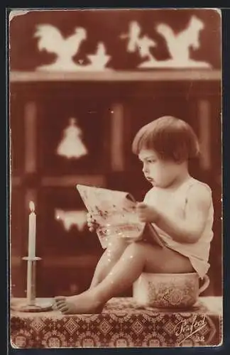 AK Kleinkind mit Lektüre auf dem Töpfchen