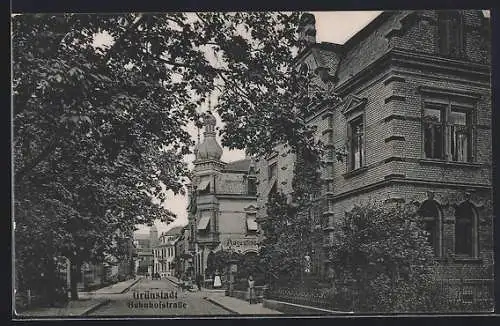 AK Grünstadt / Pfalz, Bahnhofstrasse mit Anwohnern