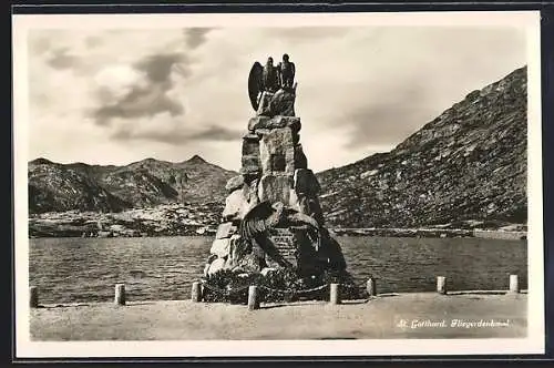 AK St. Gotthard, Fliegerdenkmal am See