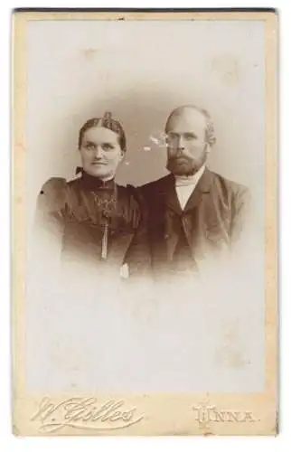 Fotografie V. Gilles, Unna, Heinrich und Emma Bose im Porträt