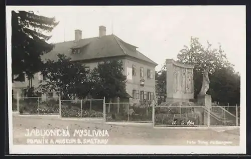 AK Jablkynice / Jabkenice, Pomnik a Museum B. Smetany