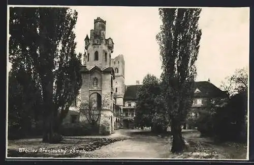 AK Breclav, Blick auf das Schloss