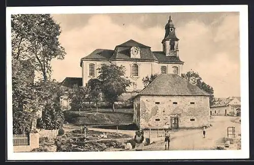 AK Lidice, Kostel a stara sypka, The church and the barn