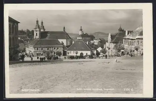 AK Nepomuk, Platz gegen Kirchen