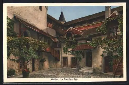 AK Chillon, La Première Cour