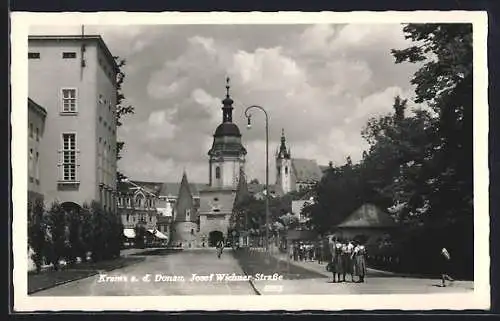 AK Krems a. d. Donau, Blick in die Josef Wichner-Strasse