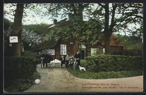 AK Leuchtenburg / St. Magnus, Gasthaus zum Walde v. A. Valentiner, Radfahrer, Hund