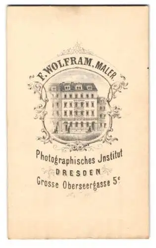 Fotografie F. Wolfram, Dresden, Grosse Oberseegasse 5c, Ansicht Dresden, Blick auf die Front des Fotoateliers