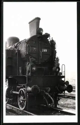 Fotografie österreichische Eisenbahn ÖBB, Dampflok, Lokomotive Nr. 77.249