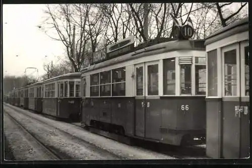 Fotografie Wögerer-Wojnar, Wien, Ansicht Wien, Strassenbahn Triebwagen Nr. 66 der Linie 10