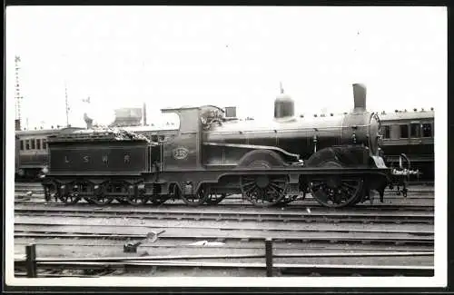 Fotografie E. T. Vyse, Ansicht London, britische Eisenbahn LSWR, Dampflok, Tender-Lokomotive Nr. 350, Clapham-Junction