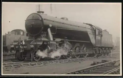 Fotografie britische Eisenbahn LNER, Dampflok, Tender-Lokomotive Nr. 2394