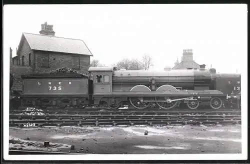 Fotografie britische Eisenbahn LNER, Dampflok, Tender-Lokomotive Nr. 735