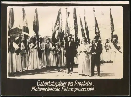 Fotografie unbekannter Fotograf, Ansicht Khartum /Sudan, Geburtstagsfeier des Propheten, Mohamedanische Fahnenprozession