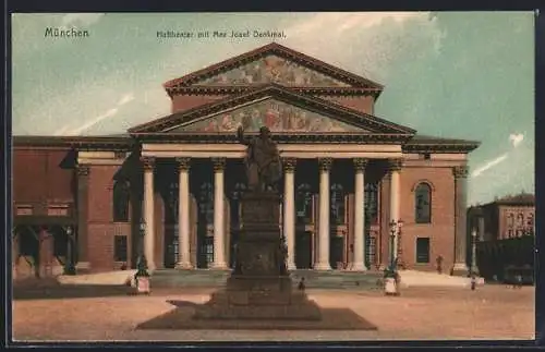 AK München, Hoftheater mit Max Josef-Denkmal