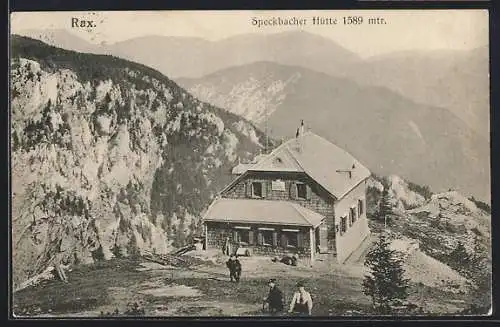 AK Speckbacher Hütte, Berghütte mit Wanderern