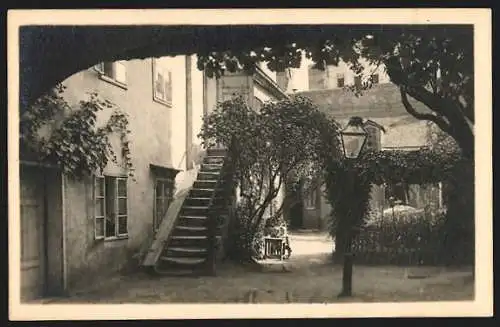 AK Alt-Wien, Lichtenthal, Blick in den Schubert-Hof