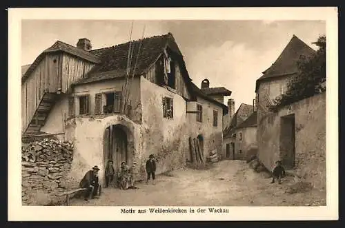 AK Weissenkirchen /Wachau, Strassenpartie mit kleinen Kindern