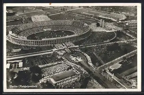 AK Berlin, Olympia, Fliegeraufnahme des Reichssportfelds