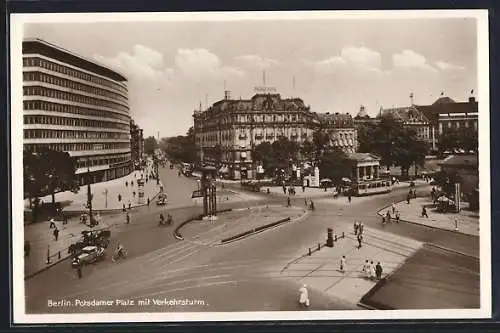 AK Berlin-Tiergarten, Potsdamer Platz mit Palast-Hotel und Verkehrsturm