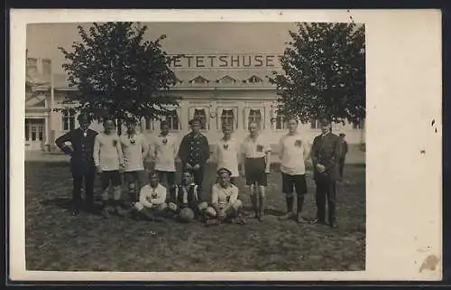 Foto-AK Fussballmannschaft der 1. Mannschaft des Kriegsschiffes SMS Rheinland