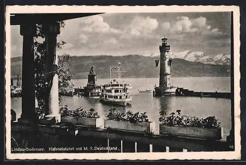 AK Lindau /Bodensee, MS Deutschland fährt in den Hafen