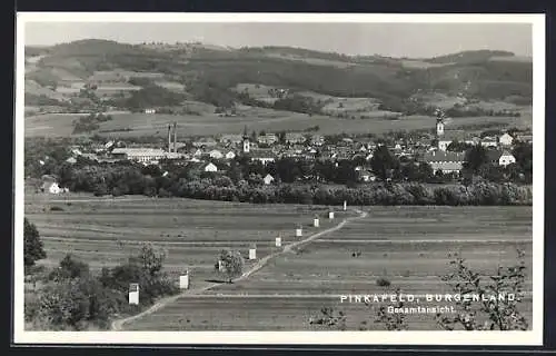 AK Pinkafeld /Burgenland, Gesamtansicht mit Kirche