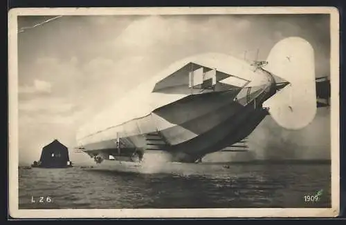 AK Luftschiff Zeppelin LZ 6 bei der Landung