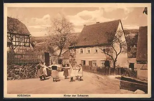 AK Rosswein, Kinder spielen auf der Strasse Hinter den Scheunen