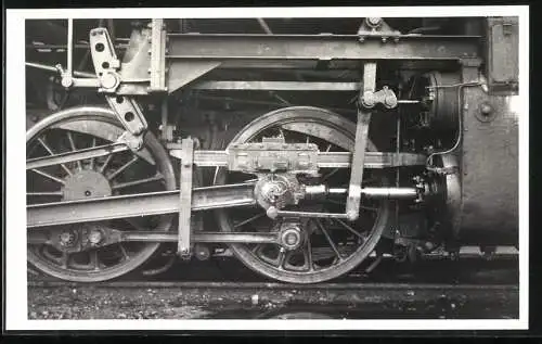 Fotografie österreichische Eisenbahn ÖBB, Dampflok, Lokomotive Antriebs-Detail