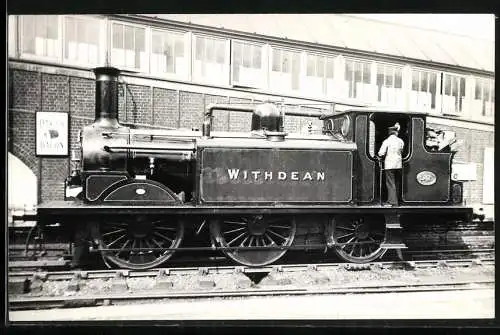 Fotografie britische Eisenbahn, Dampflok, Tender-Lokomotive Withdean Nr. 245