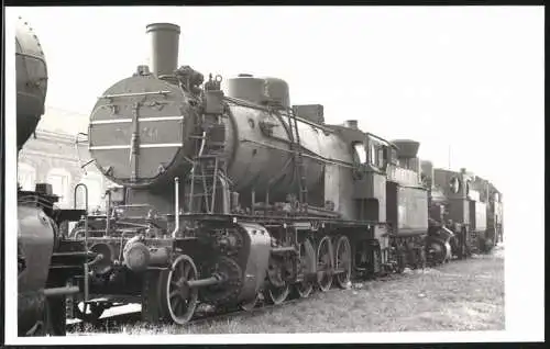 Fotografie ÖBB österreichische Eisenbahn, Dampflok, Tender-Lokomotive Nr. 58.744