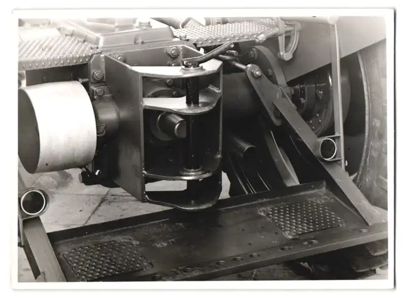 210 Fotografien Werkfotos, Ansicht Aulendorf / Oberschwaben, HELA Schlepperfabrik Hermann Lanz, Traktor - Fabrikation 25